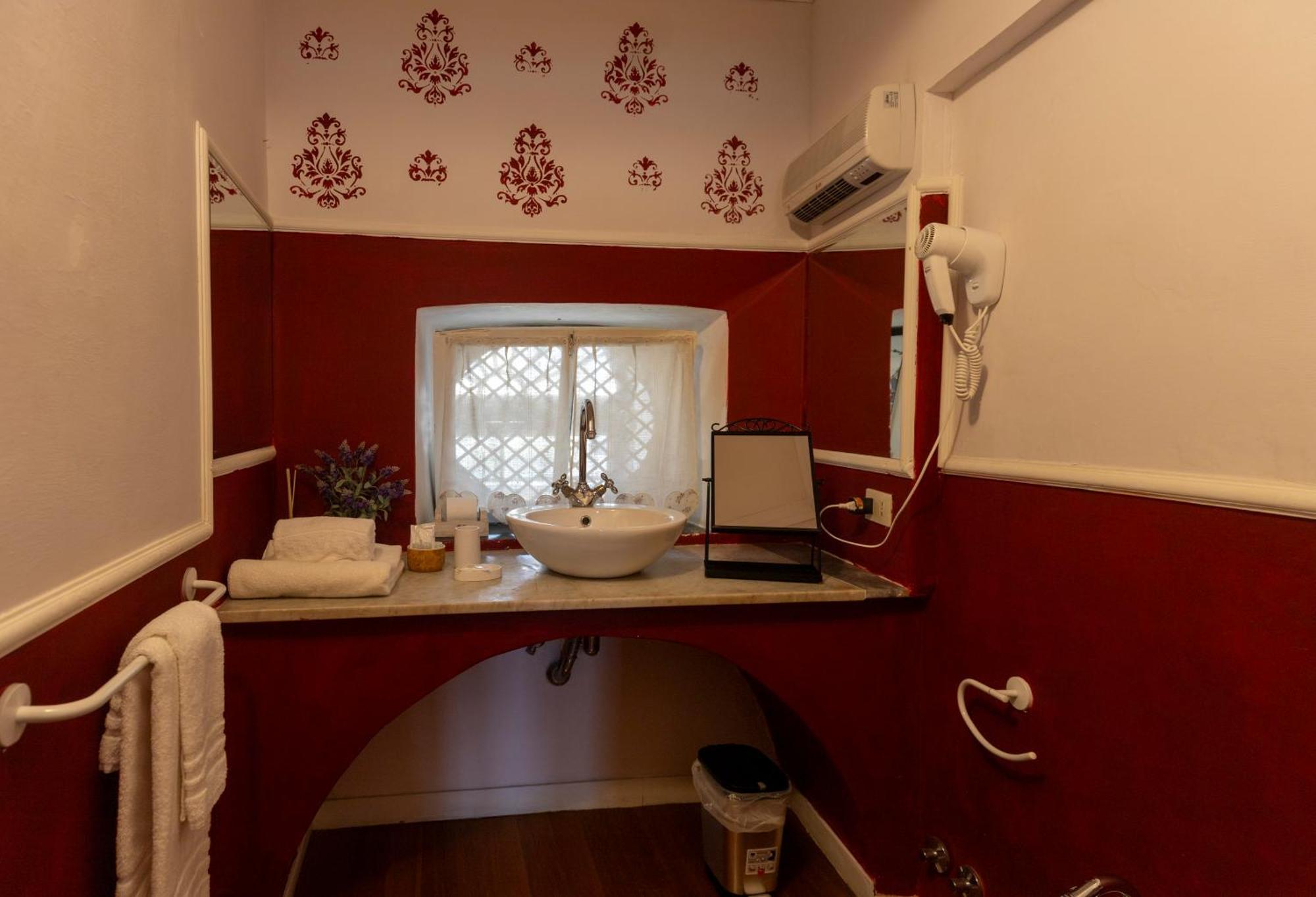 La Foresteria Di Palazzo Picedi Benettini Sarzana Quarto foto